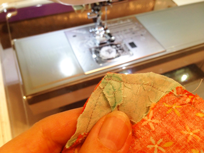 I Can Find The Time: Sewing Machine Pin Cushion